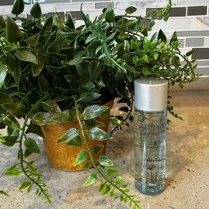 ARTISTRY - Hydrating Smoothing Toner 1.7 Oz